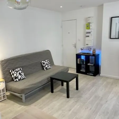 Apartment Les Soldes Au Gervais Studio En Plein Centre
